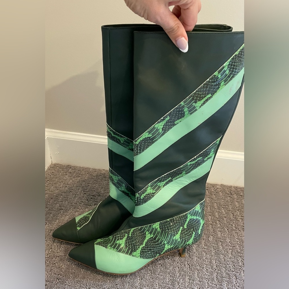 Tibi 39.5 Gorgeous Green Python Boots! Kitten Hee… - image 1